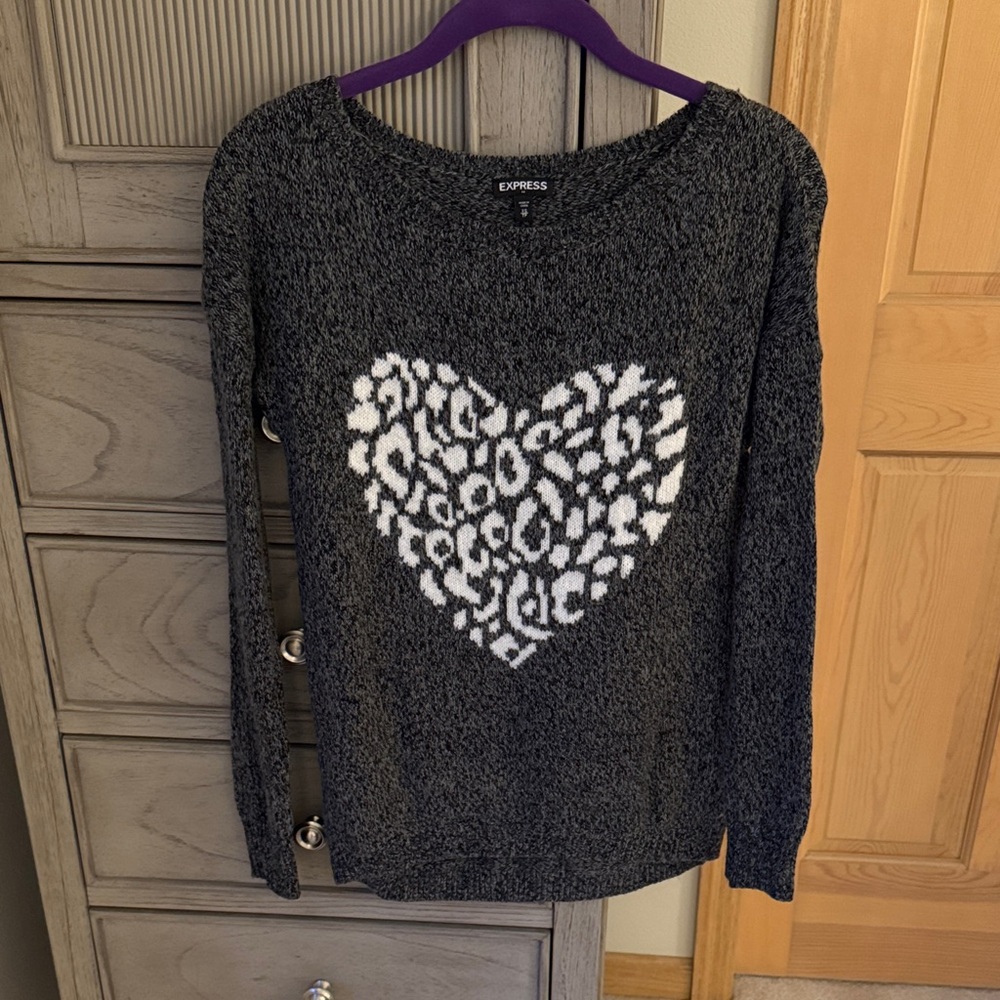 Express Women's Charcoal Sweater with White Heart Pattern